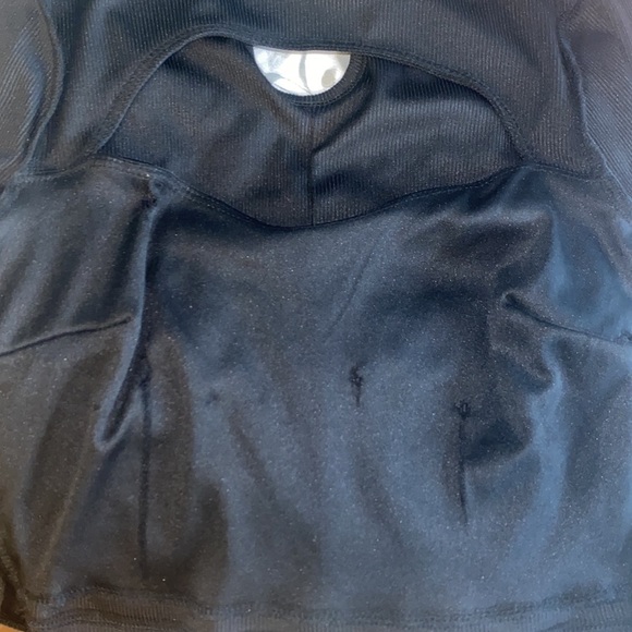 Fashion Nova crop top - Picture 6 of 6